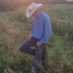 Meet your Posher, Christopher